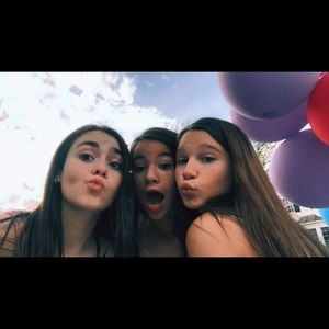 Meet your Posher, Katelyn